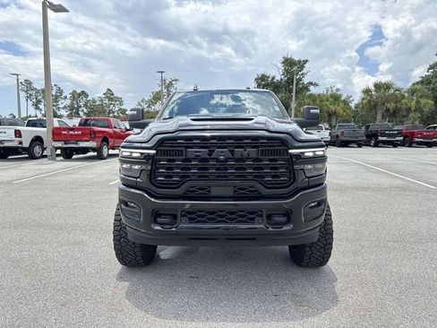 Used 2026 RAM 2500 Limited AWD/4WD image 8