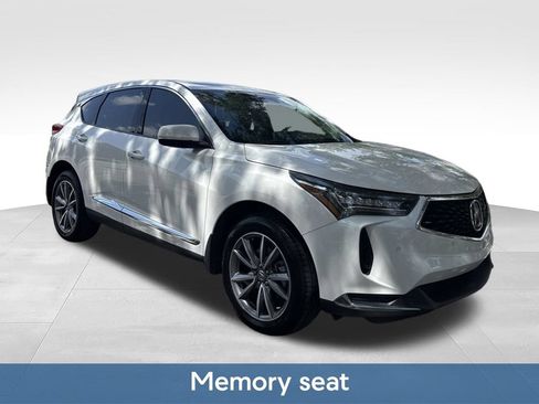 Used 2023 Acura RDX w/ Technology Package FWD image 9