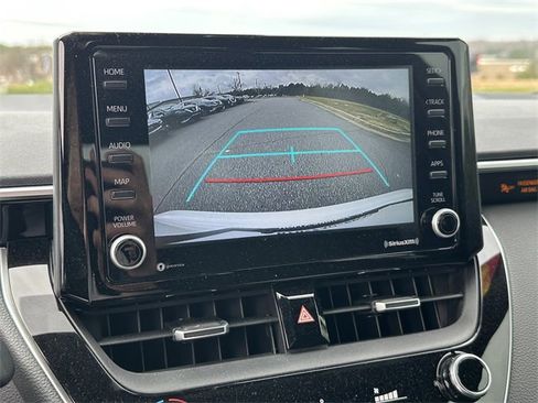 Used 2022 Toyota Corolla SE image 30