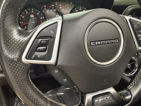 Used 2017 Chevrolet Camaro SS image 18