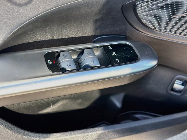 Used 2026 Mercedes-Benz C 300 Sedan image 23