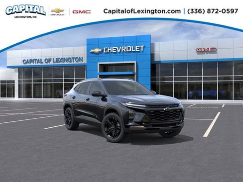 New 2026 Chevrolet Trax ACTIV FWD image 1