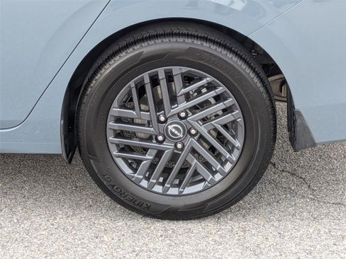 Certified 2026 Nissan Sentra SV w/ SV Convenience Package FWD image 9
