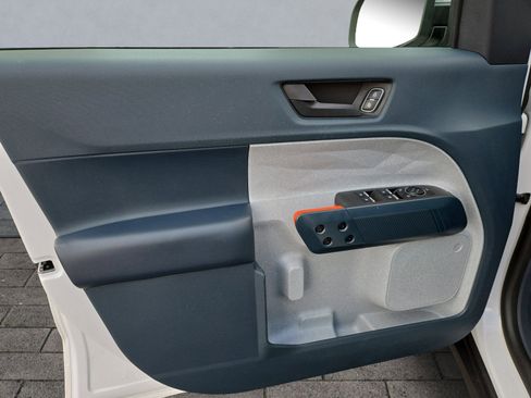 Certified 2023 Ford Maverick XLT w/ XLT Luxury Package image 10