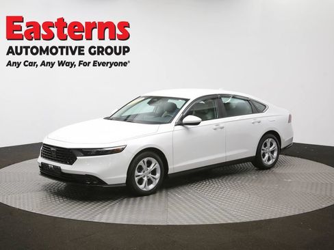 Used 2025 Honda Accord LX image 54