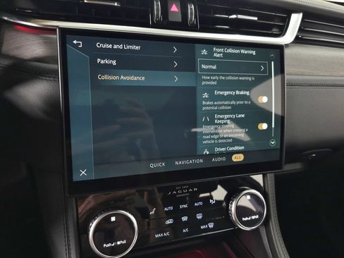 Used 2022 Jaguar F-PACE S AWD/4WD image 28