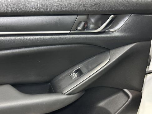 Used 2020 Honda Accord Sport image 31