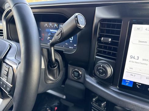 New 2026 Ford F250 Platinum w/ FX4 Off-Road Package image 22