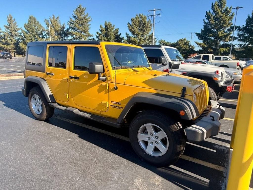 Used 2015 Jeep Wrangler Unlimited Sport w/ Quick Order Package 24S AWD/4WD image 2