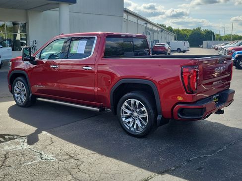 Used 2024 GMC Sierra 1500 Denali w/ Denali Reserve Package AWD/4WD image 3