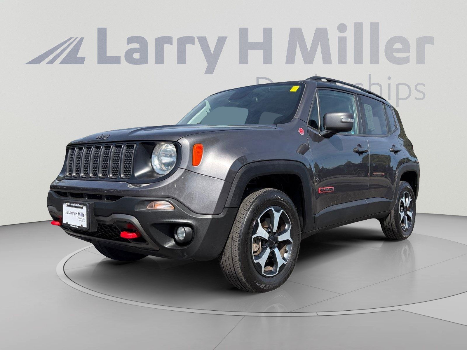Used 2020 Jeep Renegade Trailhawk AWD/4WD image 1