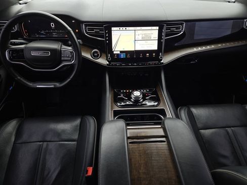 Used 2022 Jeep Grand Wagoneer Series II w/ Premium Group II image 28