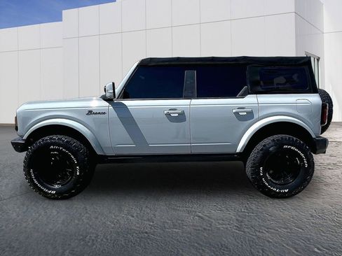 Used 2021 Ford Bronco Outer Banks AWD/4WD image 2