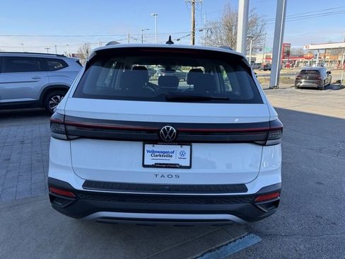 New 2026 Volkswagen Taos S image 5
