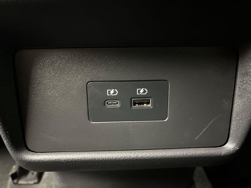 Used 2023 Nissan Rogue SV AWD/4WD image 11