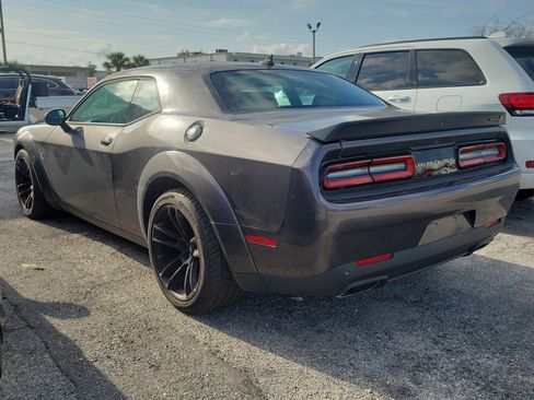 Used 2021 Dodge Challenger R/T Scat Pack RWD image 4