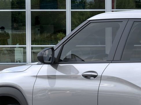 New 2026 Chevrolet TrailBlazer LS FWD image 15