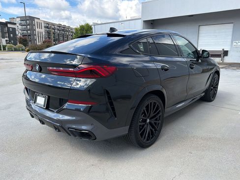 Used 2022 BMW X6 xDrive40i w/ M Sport Package AWD/4WD image 9
