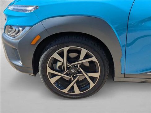 Used 2022 Hyundai Kona Limited image 22