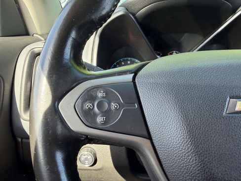 Used 2018 Chevrolet Colorado Z71 AWD/4WD image 28