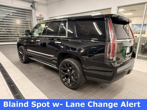 Used 2019 Cadillac Escalade Platinum image 5