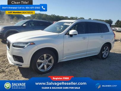 Used 2022 Volvo XC90 T5 Momentum