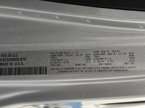 Used 2024 Jeep Wrangler Unlimited Rubicon w/ XTREMEE 35" Tire Package image 30