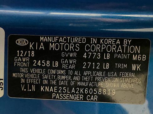 Used 2019 Kia Stinger Premium image 29