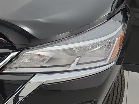 New 2025 Nissan Kicks Play S image 30