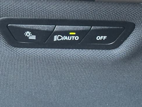 Used 2023 BMW iX xDrive50 w/ BMW I Signature Blue Package image 21