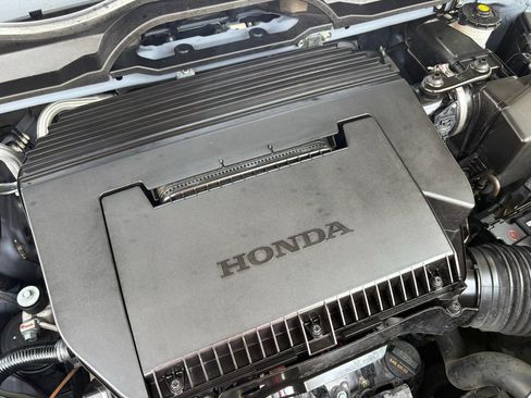 Certified 2024 Honda Pilot Touring image 34