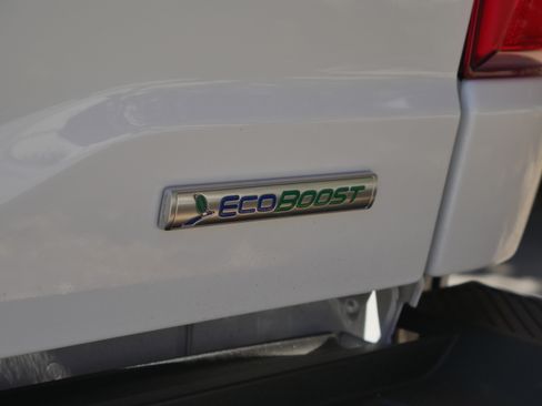 Certified 2023 Ford F150 Lariat w/ FX4 Off-Road Package AWD/4WD image 23