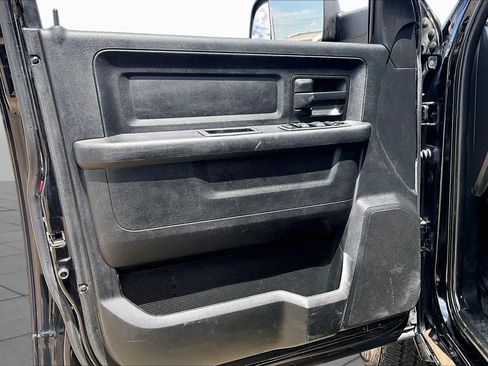 Used 2020 RAM 2500 Tradesman RWD image 21