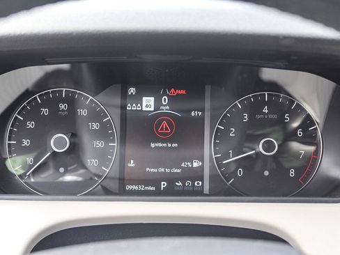 Used 2020 Land Rover Range Rover Velar R-Dynamic S image 23