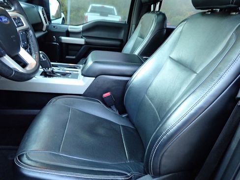 Used 2016 Ford F150 Lariat image 22