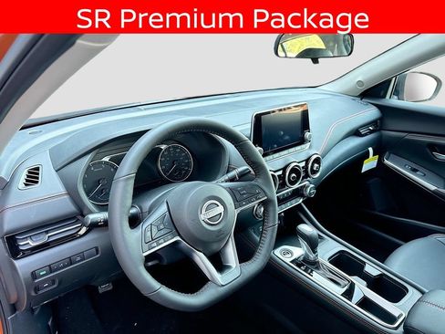 Used 2025 Nissan Sentra SR w/ SR Premium Package FWD image 9