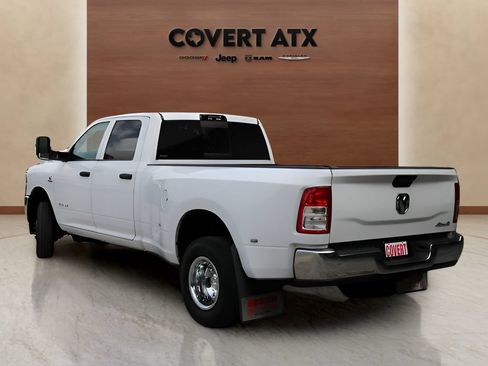 Used 2022 RAM 3500 Tradesman AWD/4WD image 3