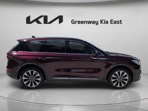 Used 2020 Lincoln Corsair Reserve w/ Equipment Group 202A AWD/4WD image 5