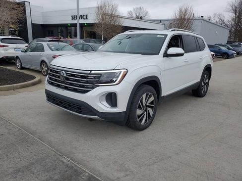 New 2026 Volkswagen Atlas SEL AWD/4WD image 2