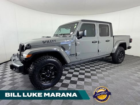 Used 2023 Jeep Gladiator Sport AWD/4WD image 1