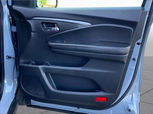 Used 2023 Honda Ridgeline RTL image 23