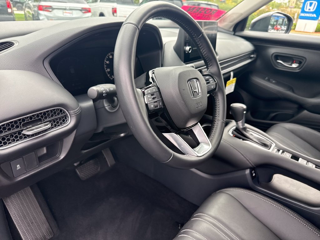 Used 2026 Honda HR-V EX-L image 14