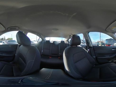 Used 2025 Nissan Altima 2.5 SV image 42