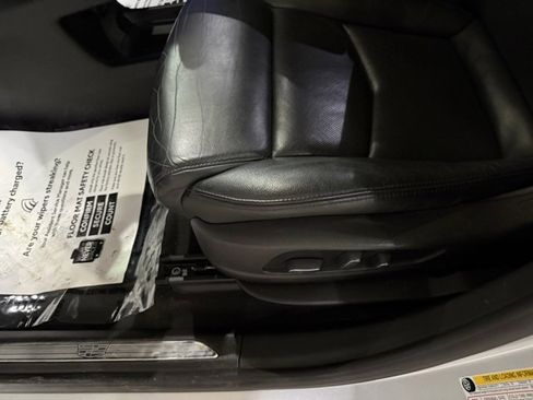 Used 2019 Cadillac XT5 Premium Luxury image 22