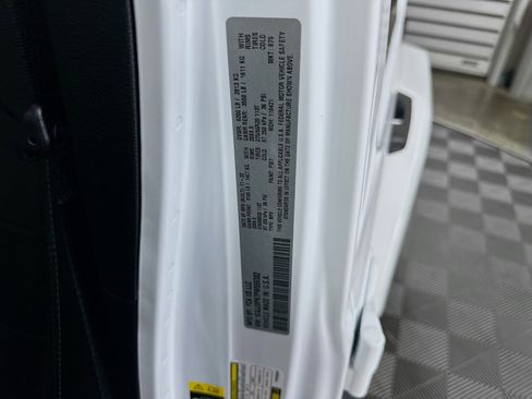 Used 2023 Jeep Wrangler Sahara w/ Cold Weather Group image 12