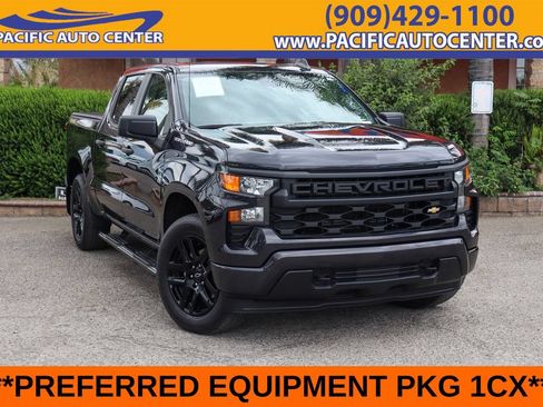 Used 2023 Chevrolet Silverado 1500 Custom AWD/4WD image 1