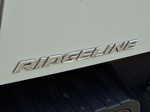 Used 2020 Honda Ridgeline RTL-E image 33