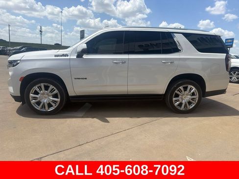 Used 2022 Chevrolet Tahoe High Country w/ Premium Package 2 RWD image 5