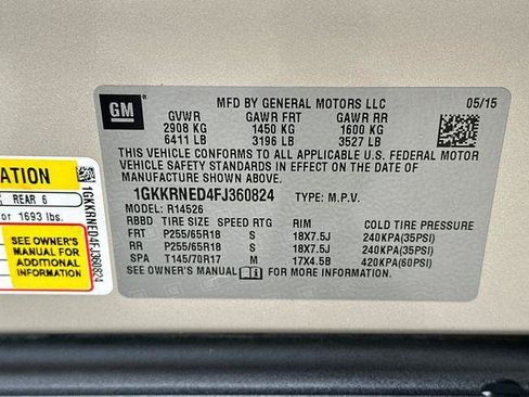 Used 2015 GMC Acadia SLE FWD image 29