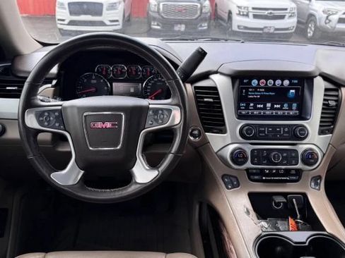 Used 2018 GMC Yukon SLT w/ Premium Edition RWD image 11